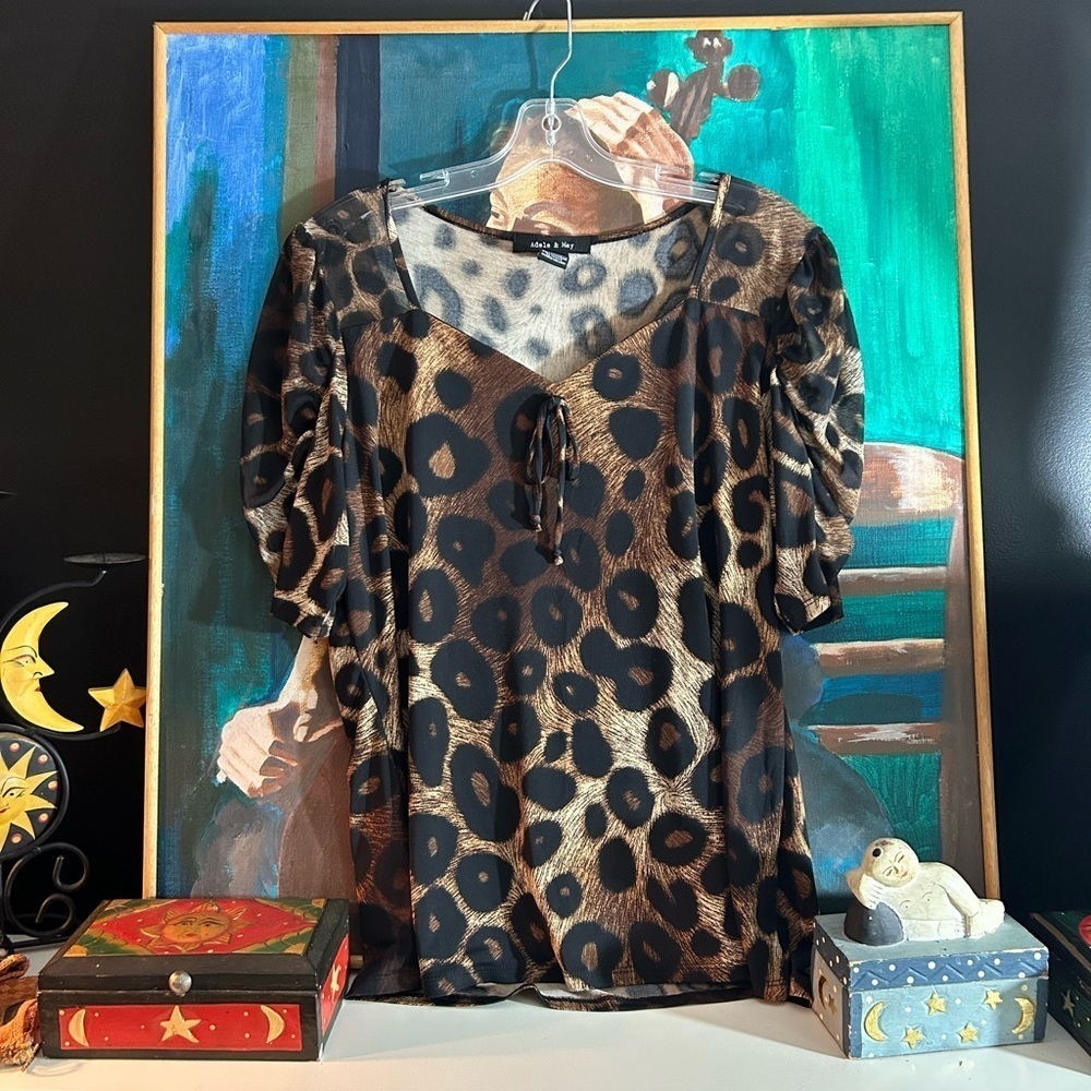 Adele & May Leopard Print Blouse Women’s L Puff Sleeve Animal Print Top